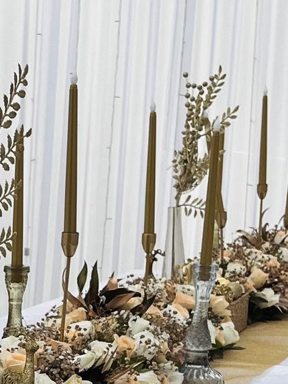 Elegant Table & Decor Details photo 3