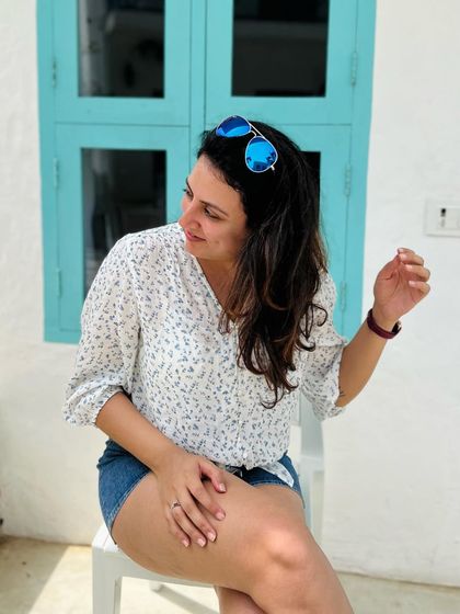 Another picture from my casual photoshoot, showing my relaxed and happy vibe.