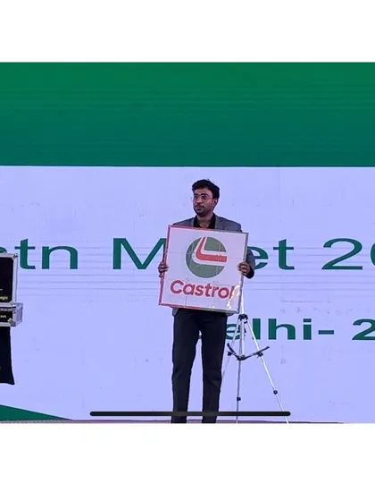 A magical reveal of the Castrol logo. This is a bespoke illusion created specifically for the brand to make their event unique.