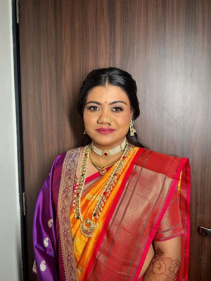 Flowing Waves & Curls photo 98