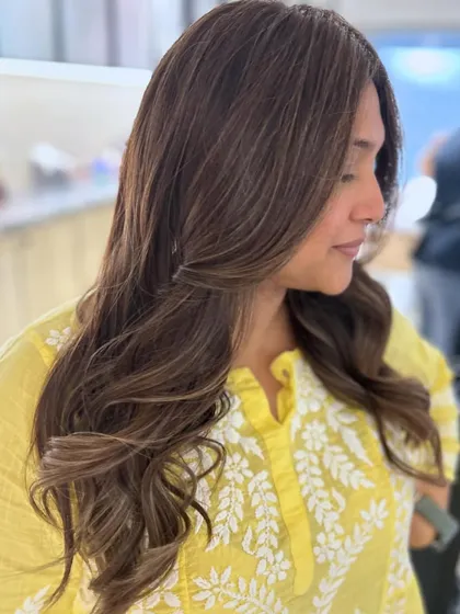 A side view of the beige on mocha blend, showing how the highlights and layers work together to create a soft, flattering look.