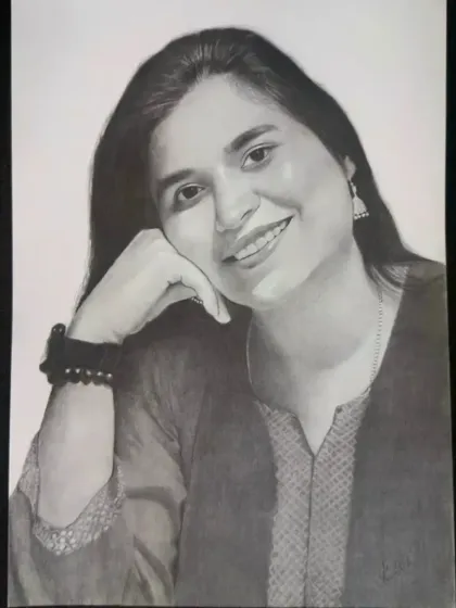 A lovely A4 portrait with a beautiful smile. This is a great example of how a sketch can be a perfect, personal gift for someone special.