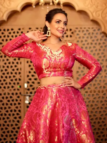 A candid and happy moment from the Diwali shoot. The actress's smile brings the whole look to life, showing that glamorous makeup can also feel joyful and approachable.