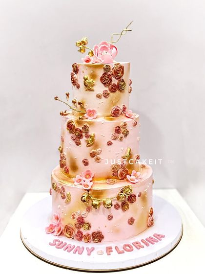 Elegant Cakes for Weddings & Milestones photo 15