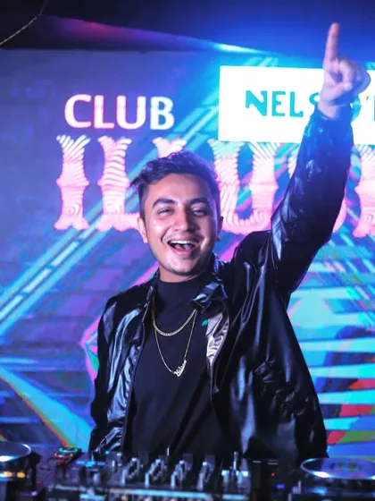 The pure joy of a successful night. My goal is to have as much fun as the crowd, and it shows.