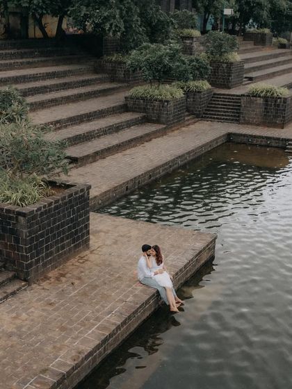 WhatKnot - Couple & Pre-Wedding Photoshoots Urban Love Stories: The Mumbai Vibe photo 3