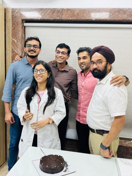 Celebrating our 35th anniversary with some of the brilliant doctors and team members who make our clinic a center of excellence. Their dedication is key to transforming the lives of our patients.