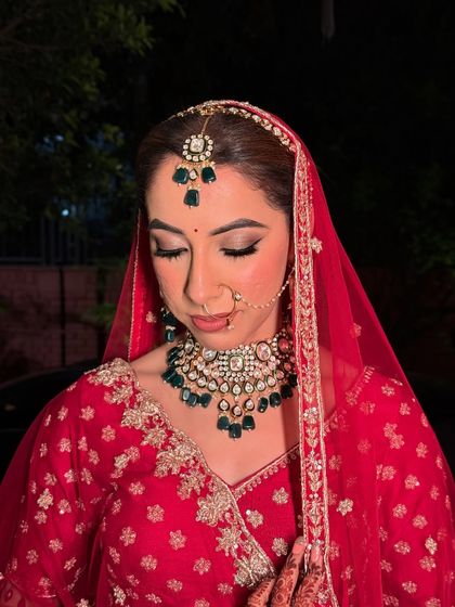 The final look for Kritika's pheras. The airbrush makeup created a seamless canvas, allowing her natural beauty to shine through while ensuring a long lasting, flawless finish for her big day.