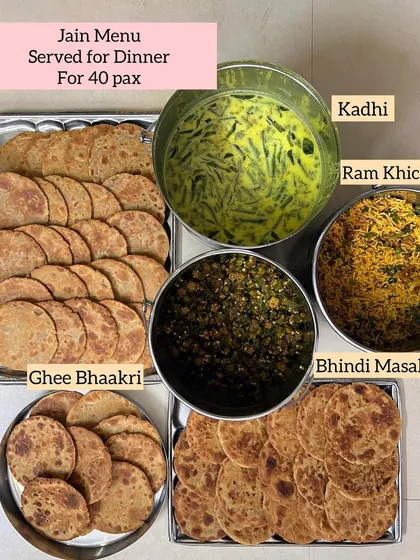 A comforting, traditional Jain dinner I served for 40 people. The menu included wholesome Ghee Bhaakri, Ram Khichdi, and Bhindi Masala, all made with the authentic taste of home.