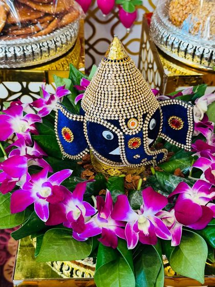 Siri - Ceremonial Platter & Gift Tray Decoration Personalized Coconut Art photo 5