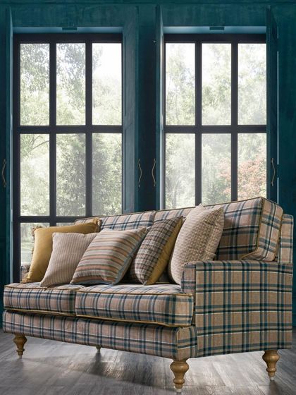 Shiraz Chaand - Commercial Interior & Product Photography Textile & Fabric Lookbooks photo 4