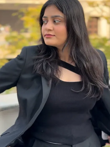 My closing statements are crafted to be impactful and persuasive. This look captures the intensity I bring to the final moments of a trial.