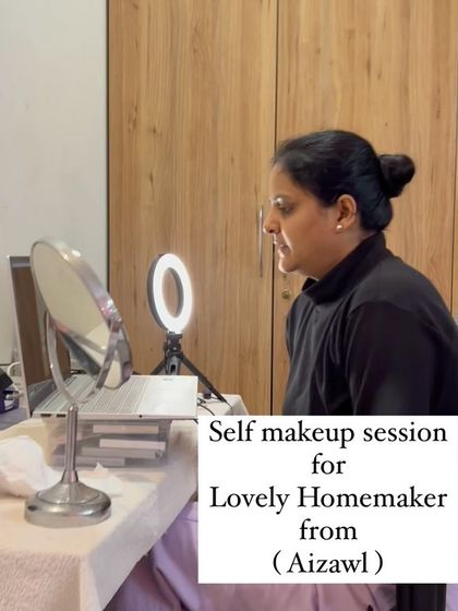 Shikha Agarwal - Personal Self-Makeup Classes My Teaching Style: One-on-One Sessions photo 80