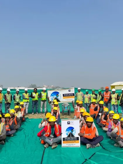 A group of our on-site workers after a defensive driving training session. We prioritize the well-being of the people driving India's energy transition forward.