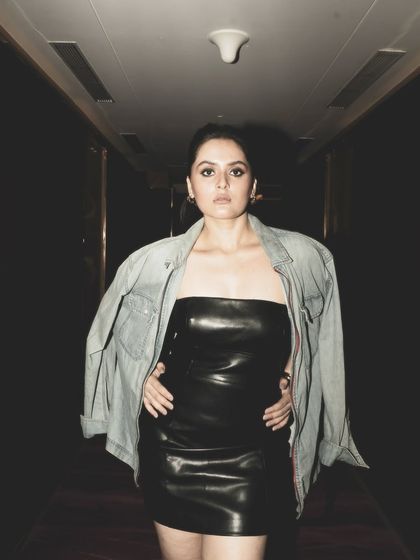 Celebrity & Commercial Lookbooks photo 6