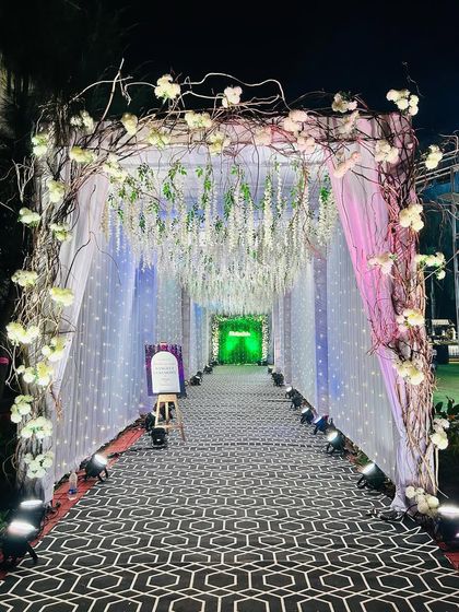 Elegant Entrances & Walkways photo 3