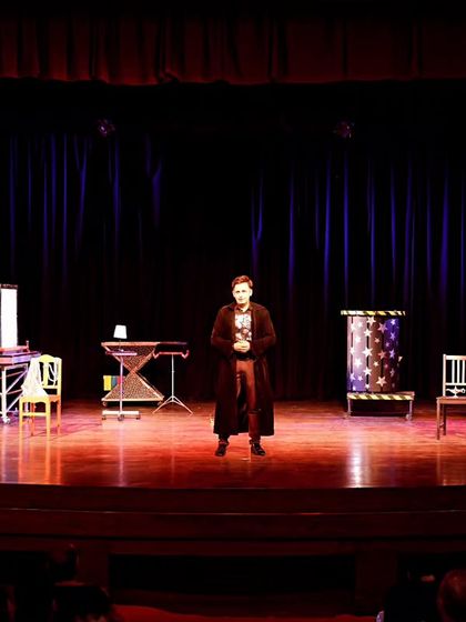 Large Scale Stage Illusions photo 16