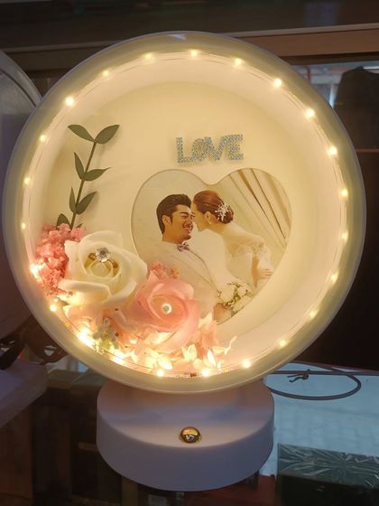 Moments Gifts Shop - Personalized Gifts & Decor LED Lamps & Magical Gifts photo 7