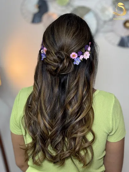 Another angle of the pressed flower hairstyle, showing the beautiful blend of colours.