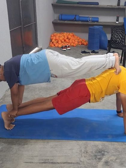 Swimsquare - Swimming Lessons Dry-Land Training: Strength & Flexibility photo 93