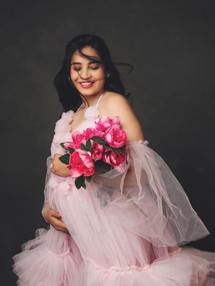 Anitha - Maternity Photography Glamorous Gown Portraits photo 14