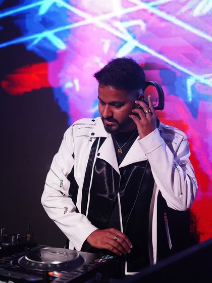 DJ Bose - Private Event DJ Behind the Decks photo 35