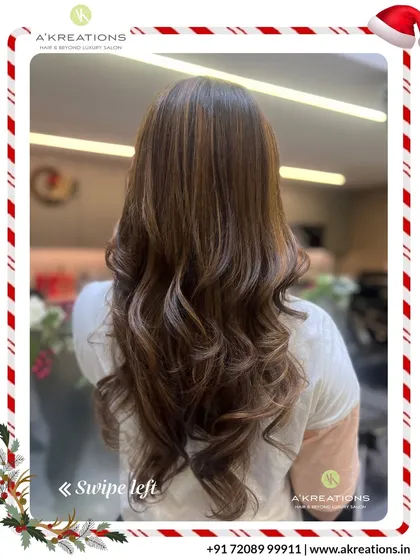 This luxurious hair color was crafted to perfection. The warm, honey-toned highlights add depth and shine for a radiant and healthy appearance.