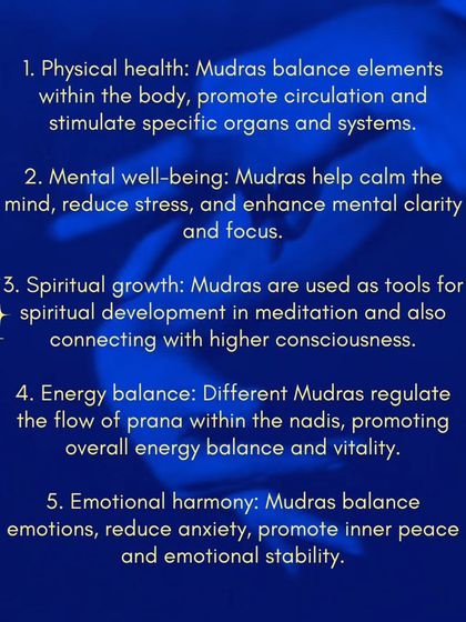 This graphic lists the five key benefits of practicing Mudras, from improving physical health and balancing energy to promoting mental clarity and emotional harmony.