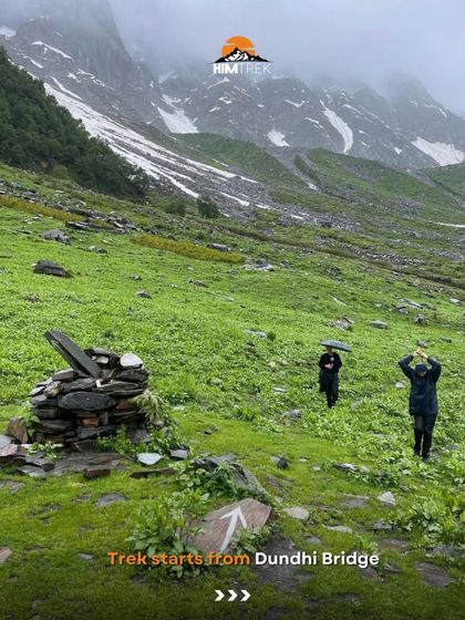 Weekend Getaways: Triund, Kheerganga & Beas Kund photo 23