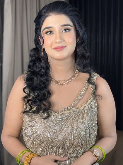 Another lovely shot of this client, looking fresh and beautiful.