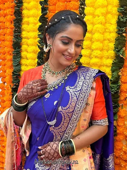 Another beautiful shot of Namrata Pradhan with my mehendi design for the show.