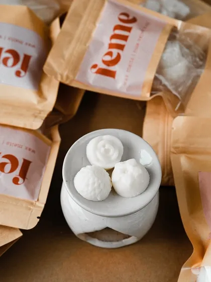 The easiest way to make your space smell amazing: our flower-shaped wax melts in a ceramic diffuser.