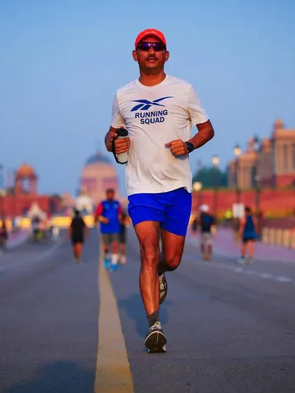 Me leading the charge during a Sunday run with the Reebok Running Squad. I run with my athletes, sharing the miles and the effort.