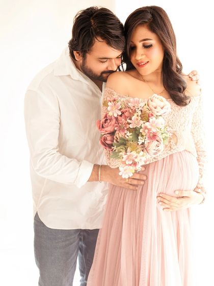 Abhinandan Photography - Maternity Photography Elegant Gown Portraits photo 65