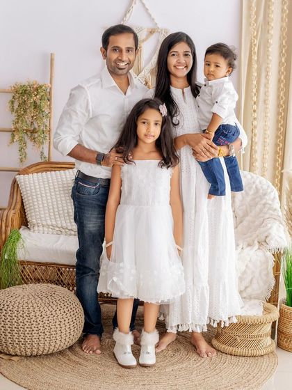 Lens And Stories - Family Photography The Family Album: Candid & Posed Portraits photo 15