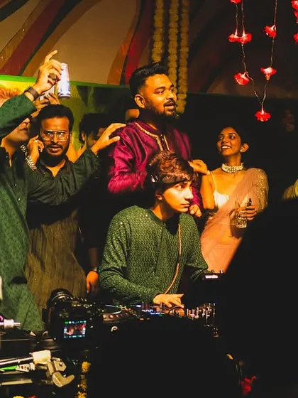 A colorful shot from one of my Diwali gigs. Everyone came dressed in their best ethnic wear, and the whole venue was lit up with festive energy.