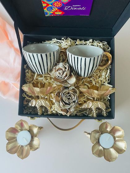 Voodh - Corporate Gifting Solutions Signature Suitcase Hampers photo 5