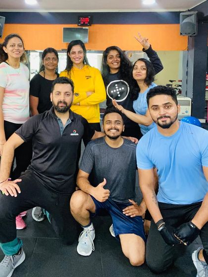 The whole team together. Stronger together, always.