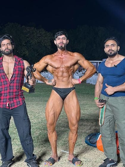 Thumbs up for a solid performance.