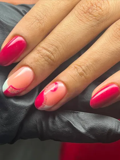 Another look at this artistic magenta French tip design.