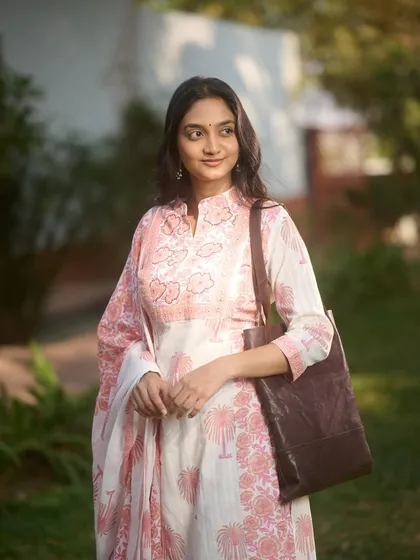 This is a perfect example of a daytime look for an ethnic wear brand. I created a clean base, groomed brows, and a neutral lip, ensuring the model looks polished and relatable for the everyday-wear collection.