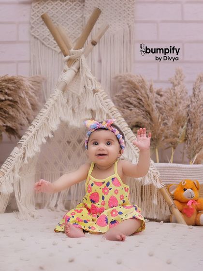 Posed Newborn & Sitter Sessions photo 25