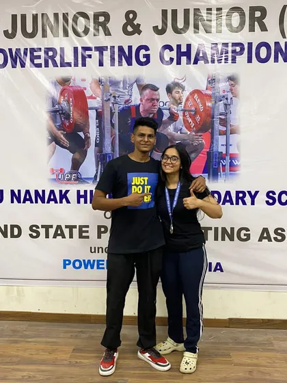 With my athlete Priyanshi at the Junior Raw Nationals. This meet was a huge mental victory, coming back from a significant back pain issue to add 15kg to her total and place 5th in a stacked category.
