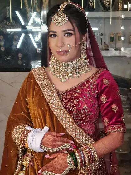 A full look of my prettiest bride in her unique velvet and embroidered lehenga.