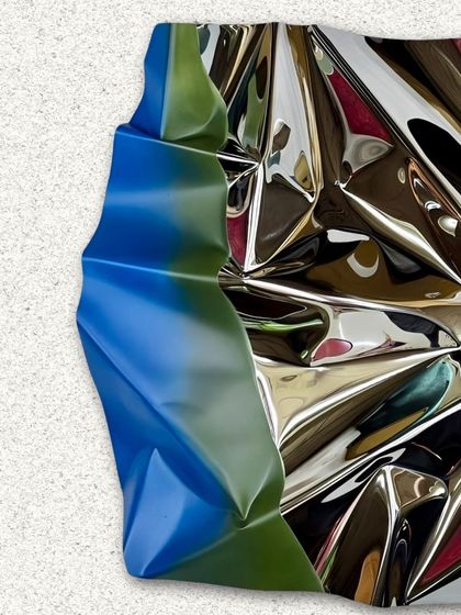 The gradient on this piece was carefully applied to create a seamless transition from green to blue.