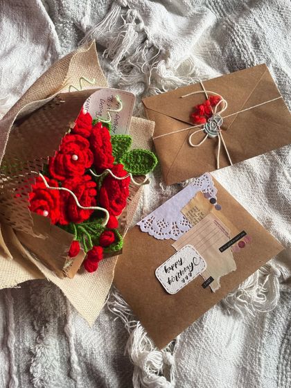 Old-school love just hits different. Here's a beautiful gift set featuring a handmade crochet rose bouquet and two different styles of custom letters.