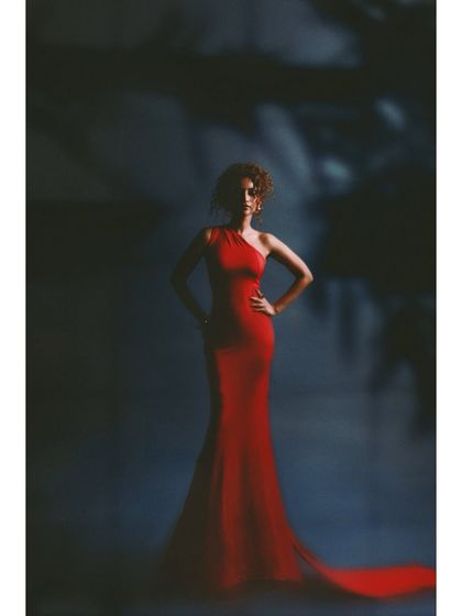 Studio Portraits & Moody Atmospheres photo 15