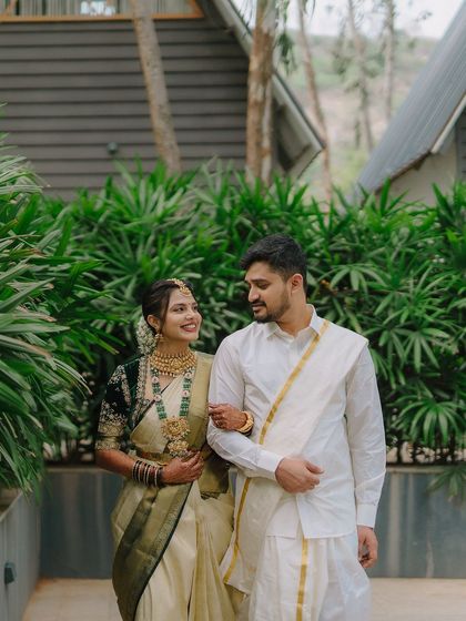 Wedding Stories - Wedding Photography & Cinematography Intimate Couple Portraits photo 8