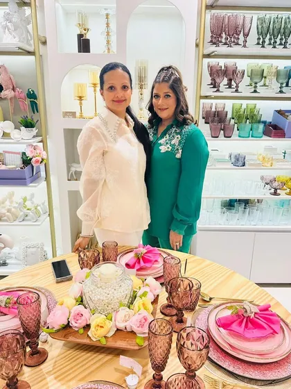 Posing with a collaborator at the Nestasia workshop. Partnerships like these allow me to reach more people and share my love for creating beautiful dining experiences.
