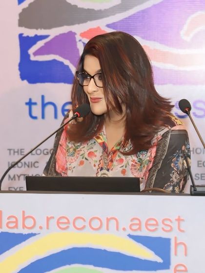 At the prestigious Oculoplastic Conference, I was honored to speak on the intersection of dermatology and oculoplasty, addressing periocular skin issues and unveiling new non-surgical solutions for hair loss.